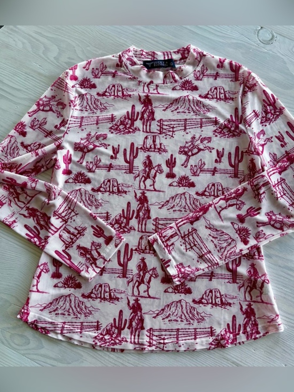 Lucky & Blessed Western Skies Mesh Top Size Large